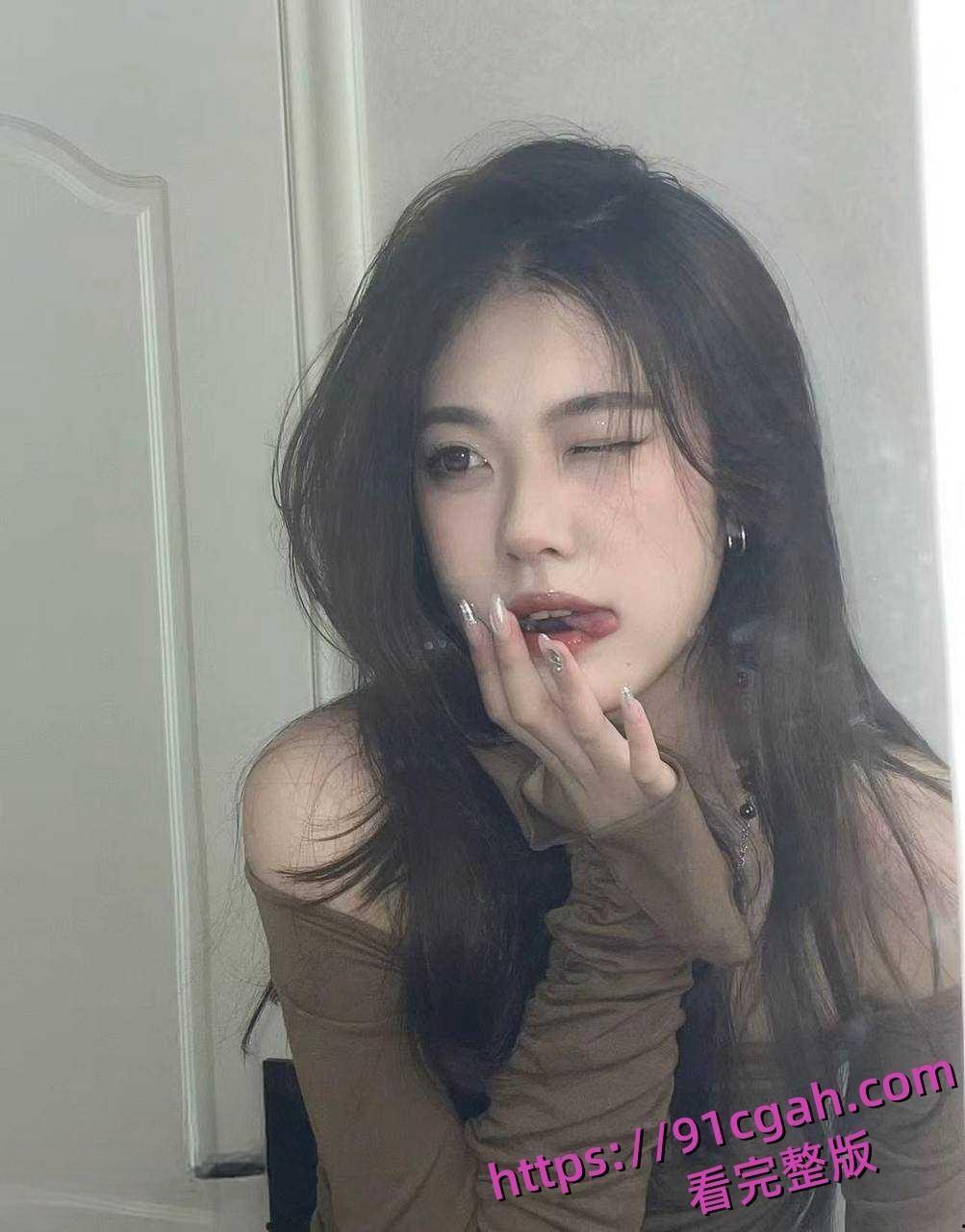 顺风车司机遇到白嫖路费姐妹花 ，竟提出用身体当车费的离谱要求-1