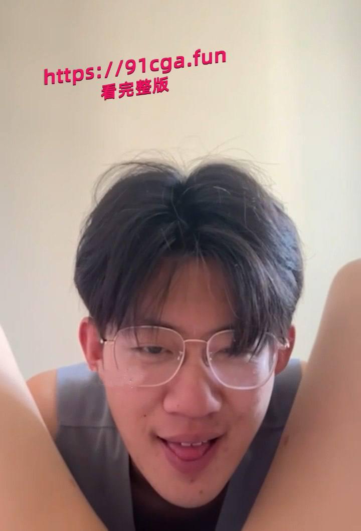 广西科技大学 陈曦,分手后被前男友报复曝光私拍视频-4