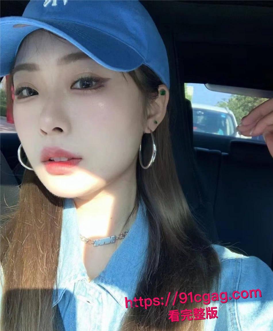 大连艺术学院周诗琦性爱调教视频遭前男友曝光 学校里教书育人 酒店里化身榨精母狗 极度反差!-1