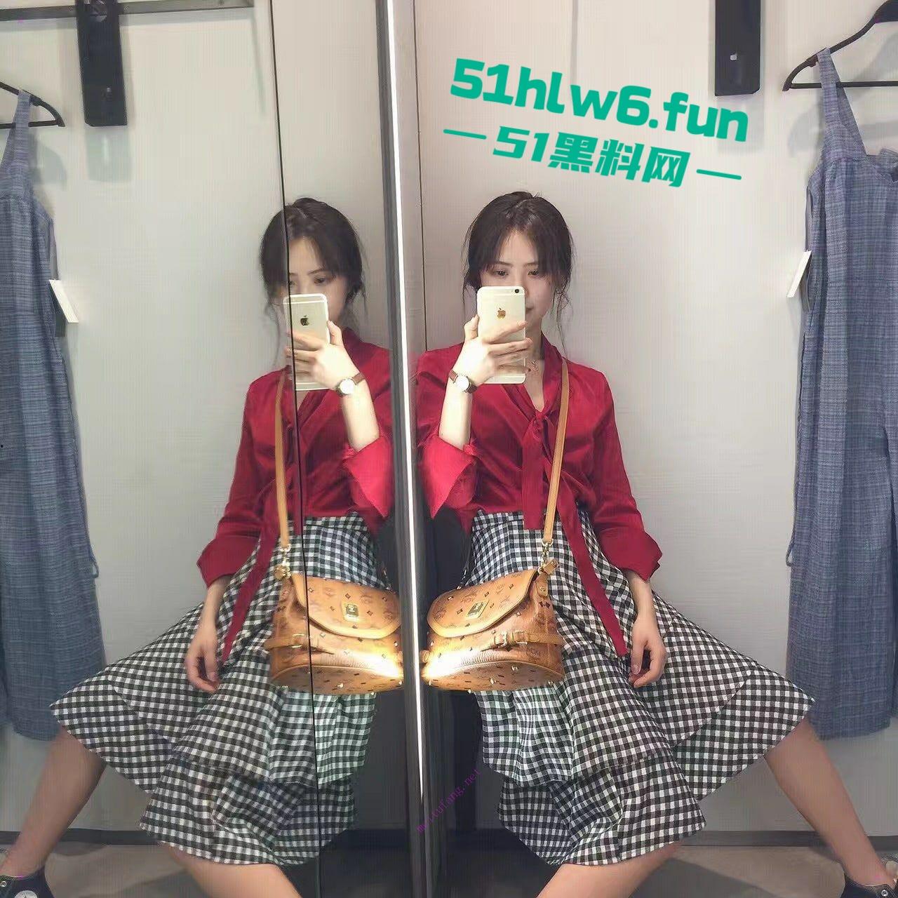 神似王祖贤的校花女神,身材极品大长腿白嫩诱人被老司机学长拿下,酒店露脸啪啪无套内射。-2