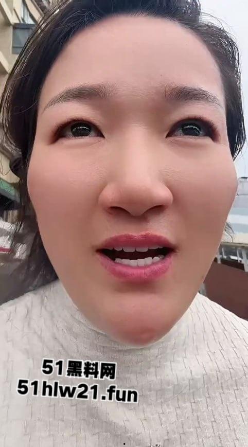 抖音网红河南固始【燕儿爷】自曝因老公长期出差,自己被老公公的甜言蜜语哄上床感染hpv!-6