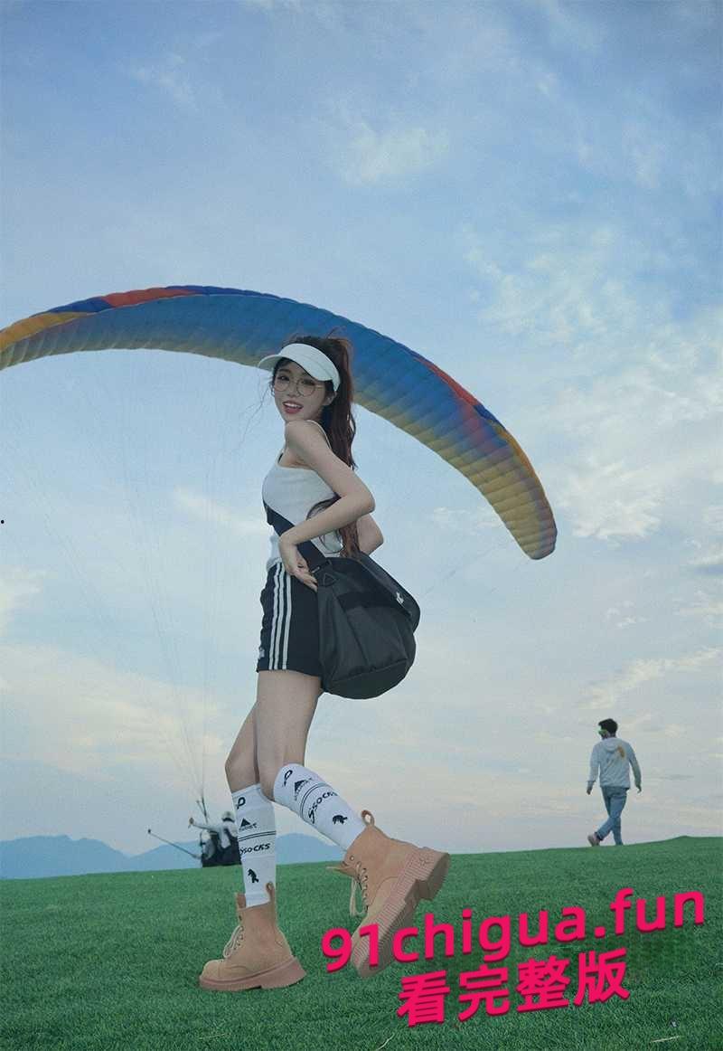 贵州一中情侣迷奸事件！女友将闺蜜灌醉后送给男友操逼！迷奸女友闺蜜！闺蜜逼都被干出血了！#奇葩女友 #社会险恶 #交友需谨慎-5