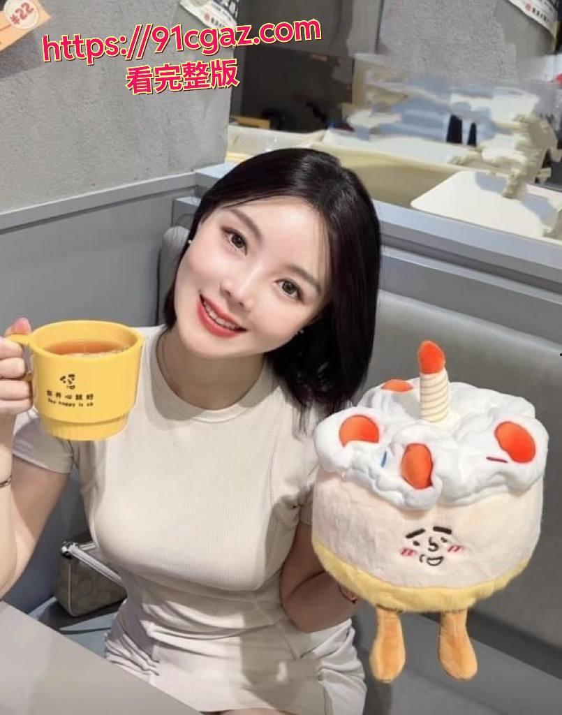 广西籍已婚少妇罗露珠涉嫌不伦视频曝光。-1