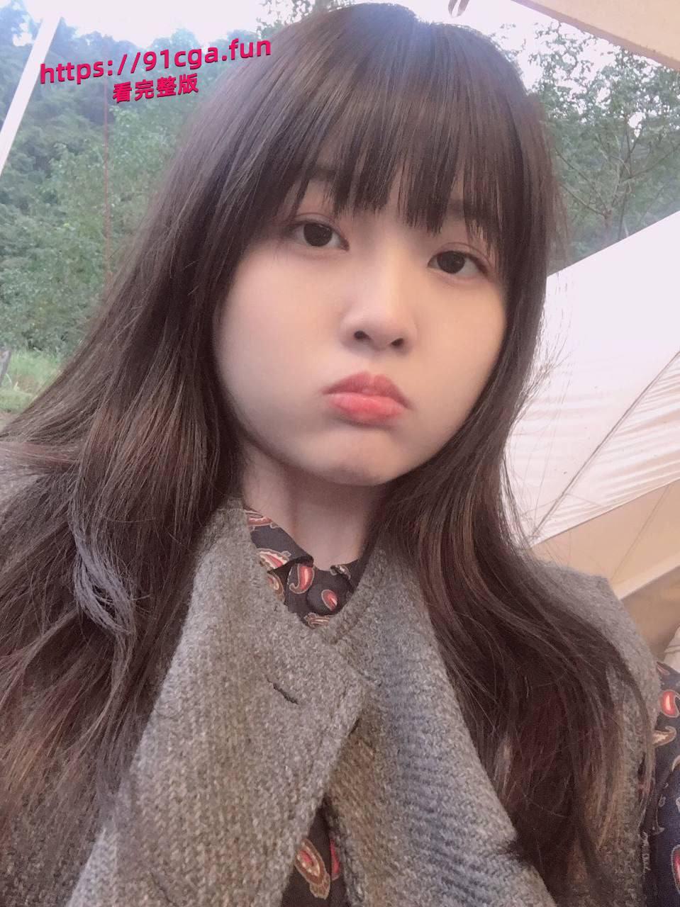 苏州经贸职业技术学院清纯学生妹, 被四十多岁的大叔给包月-1