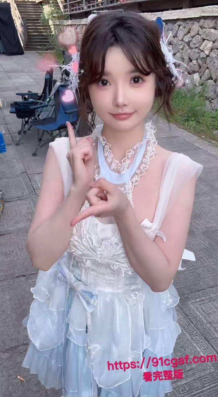 抖音140万粉的网红糯美子线上卖片的事儿被扒拉得干干净净-1