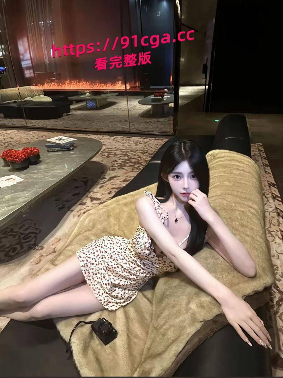 长腿高颜值女神,完美的身材比例,你可以怀疑老板人品不能不服老板的眼光简直太极品了-2