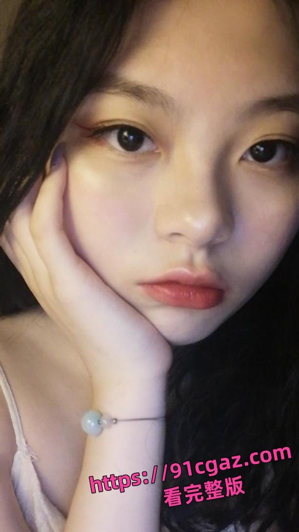 内地学生陈意涵香港滥交,无套内射猛操淫叫,翘臀后入手铐调教-2