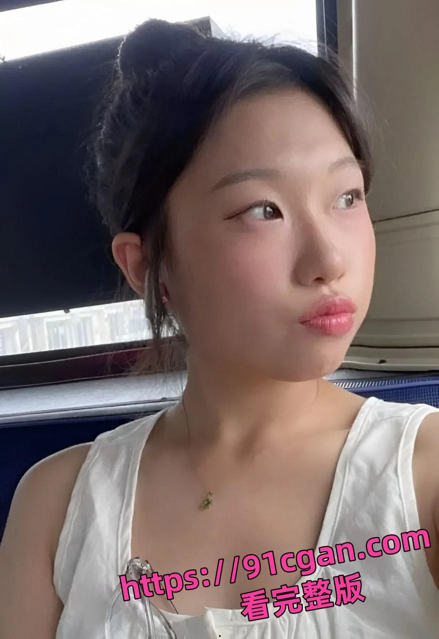 高颜值留学生母狗李欣 日常被白人男友调教性爱分手后曝光流出-4