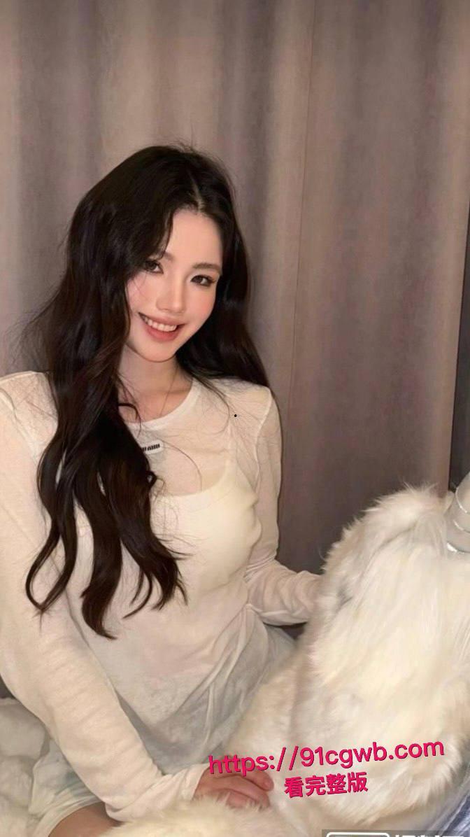 抖音600w粉丝Shirley林假名媛真婊子！裸聊钓金主视频曝光，自插淫穴水晶棒口交插逼高潮喷水，太下贱了！-8