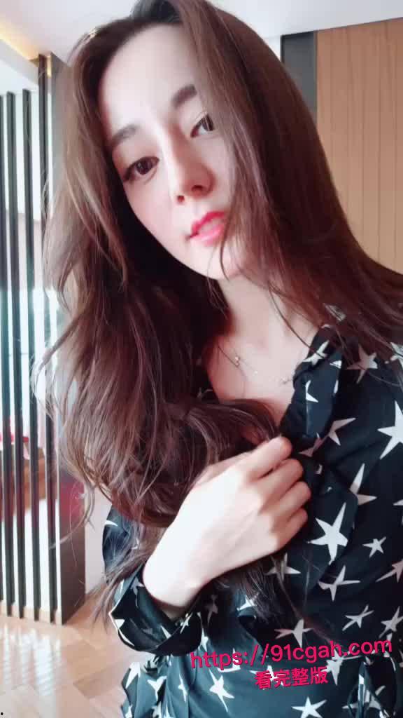 迪丽热巴黄景瑜不雅视频传闻始末：顶流恋情疑云再添猛料？​-1