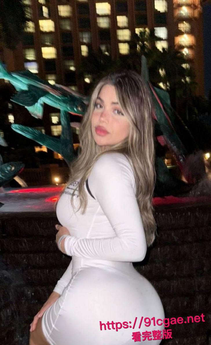 清纯俄罗斯毛妹广州沦陷黑屌 S型身材让人欲罢不能 雪白肥臀被黑爹后入狂操 淫水四溢！-5