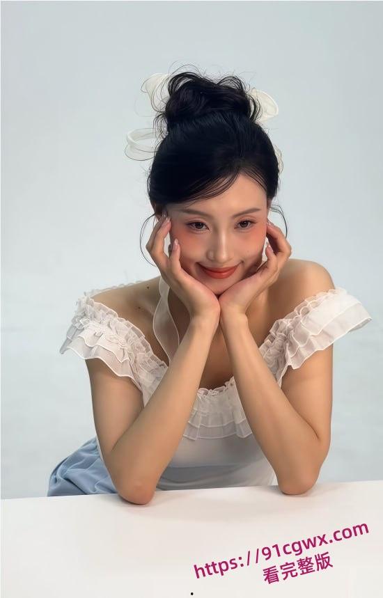 中国东方演艺集团舞蹈演员 与男友性爱私拍泄密 多体位啪啪轮番上演 画面淫靡至极！-2