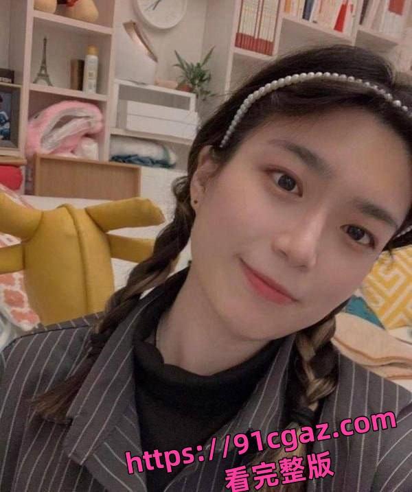 武汉健身房前台大瓜！与教练亲密视频流出，聊天记录火辣全网炸！-7