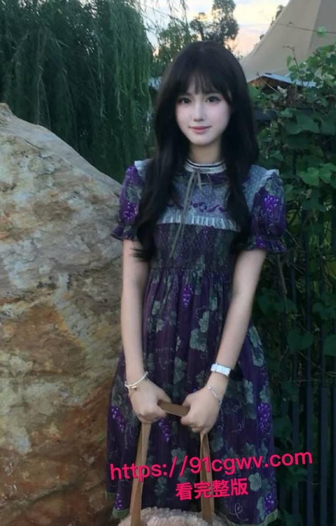 郑州大专清纯短发萝莉李秋玥超级反差！人畜无害小脸蛋，背地里舔鸡巴痴迷，伺候狗男人真有一嘴！-8